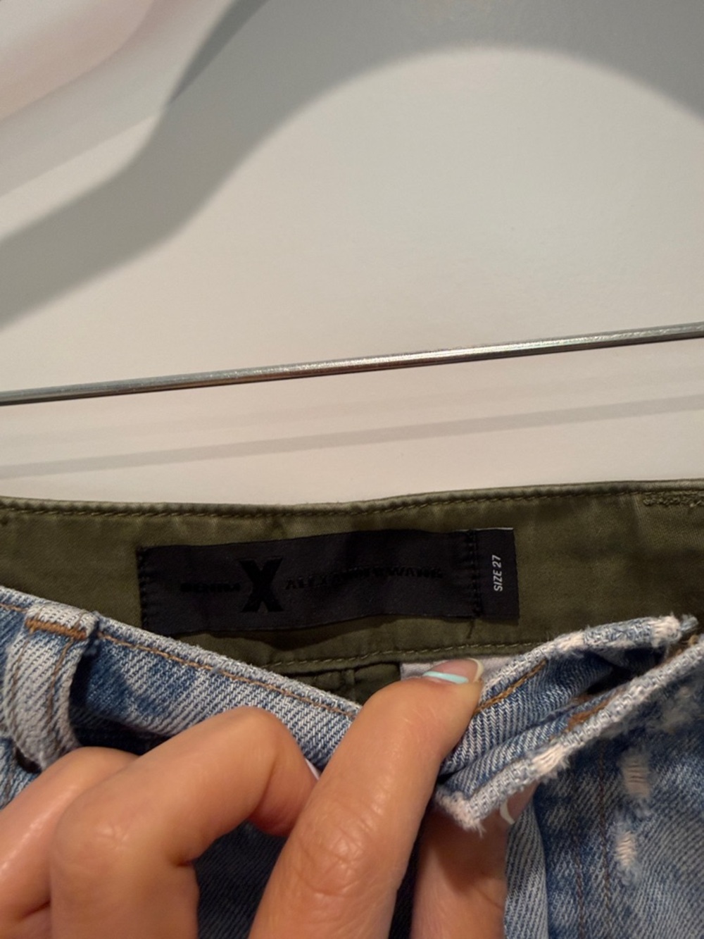 Alexander Wang Denim and Olive Utility Roll-Cuff Women’s Shorts - Picture 3 of 4